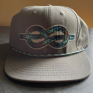 Climber's knot snapback